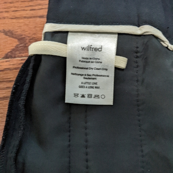 Aritzia wilfred Darontal Pant -black - size2 - Picture 14 of 15